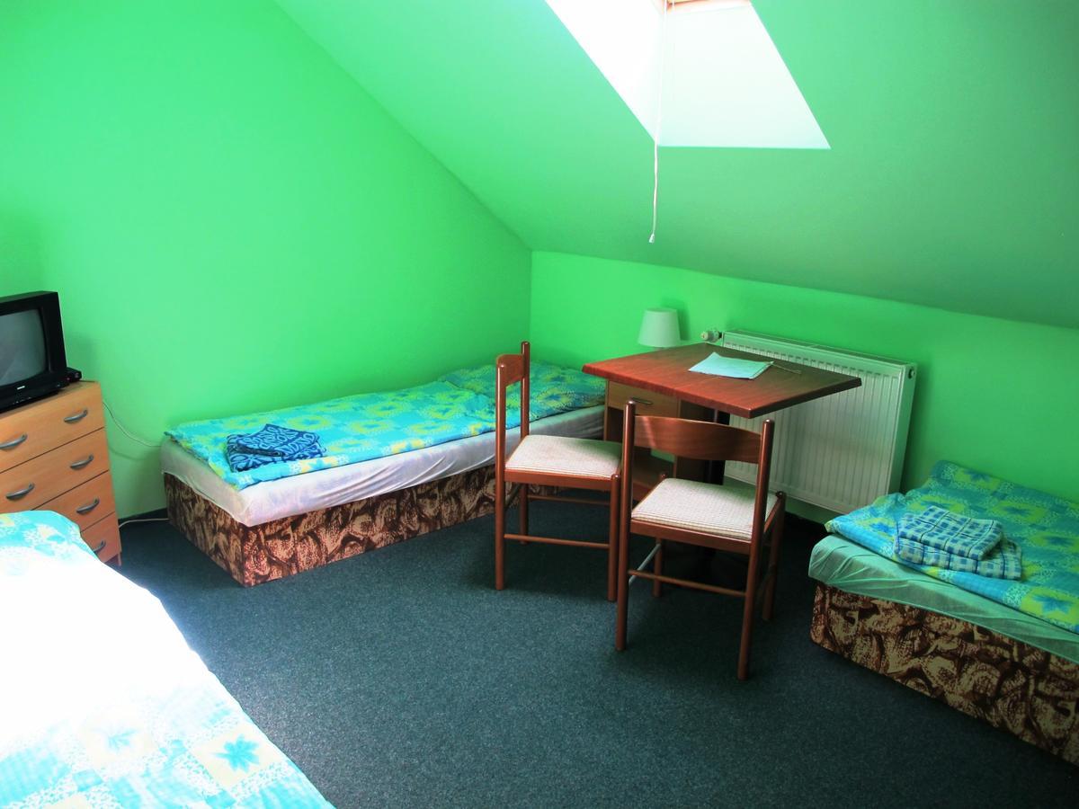 Hotel U Lisky Hostka  Екстериор снимка
