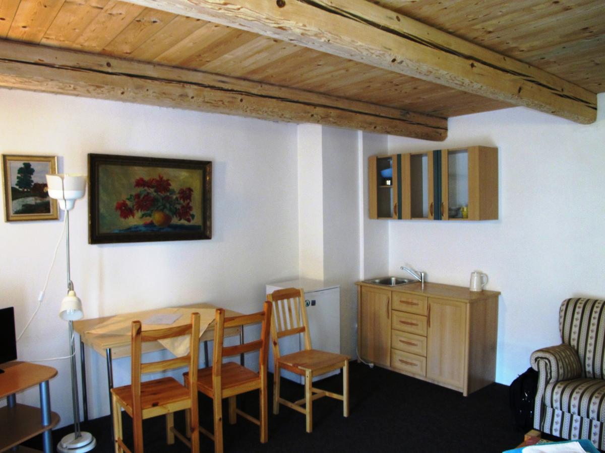 Hotel U Lisky Hostka  Екстериор снимка